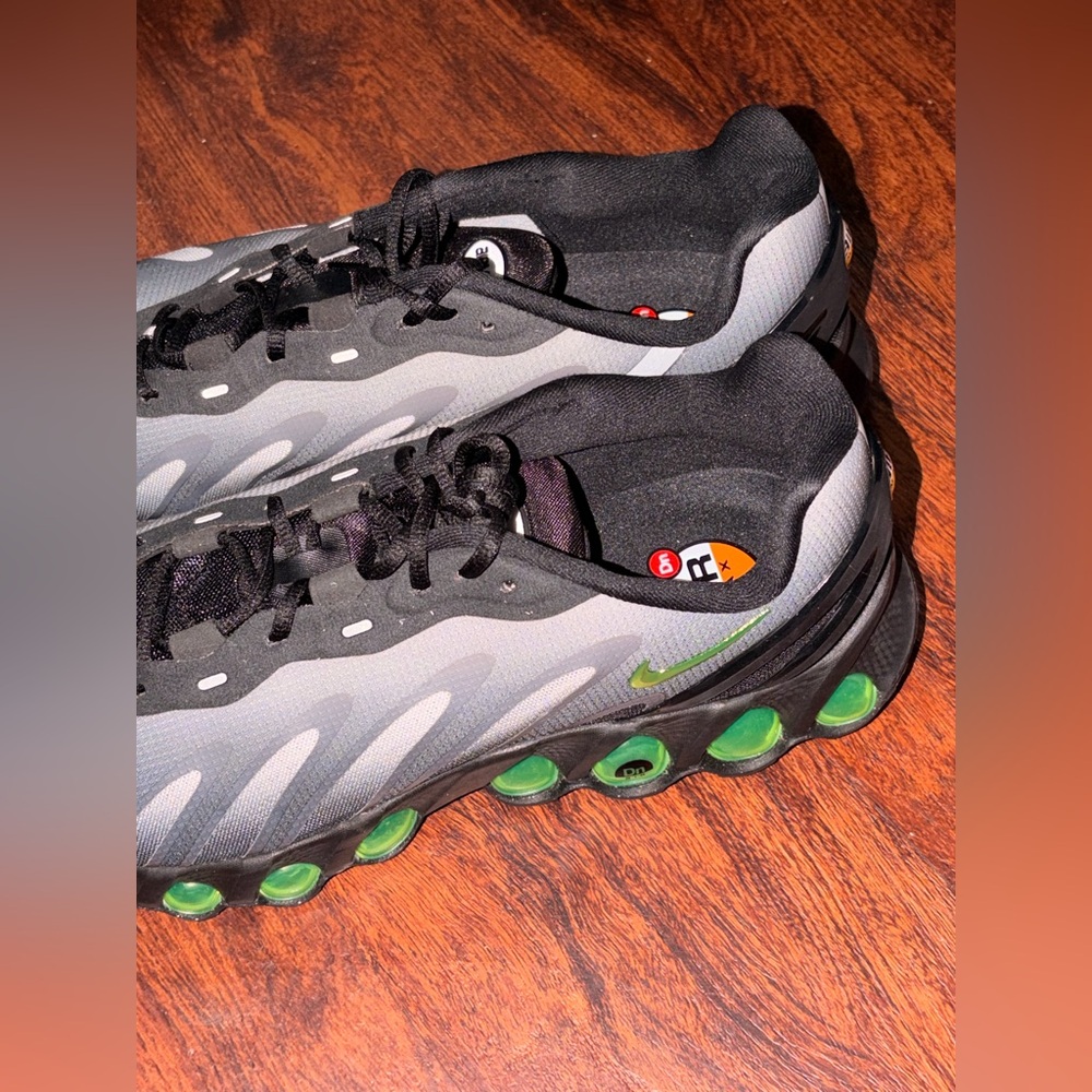 Nike shoes for men - Picture 5 of 15